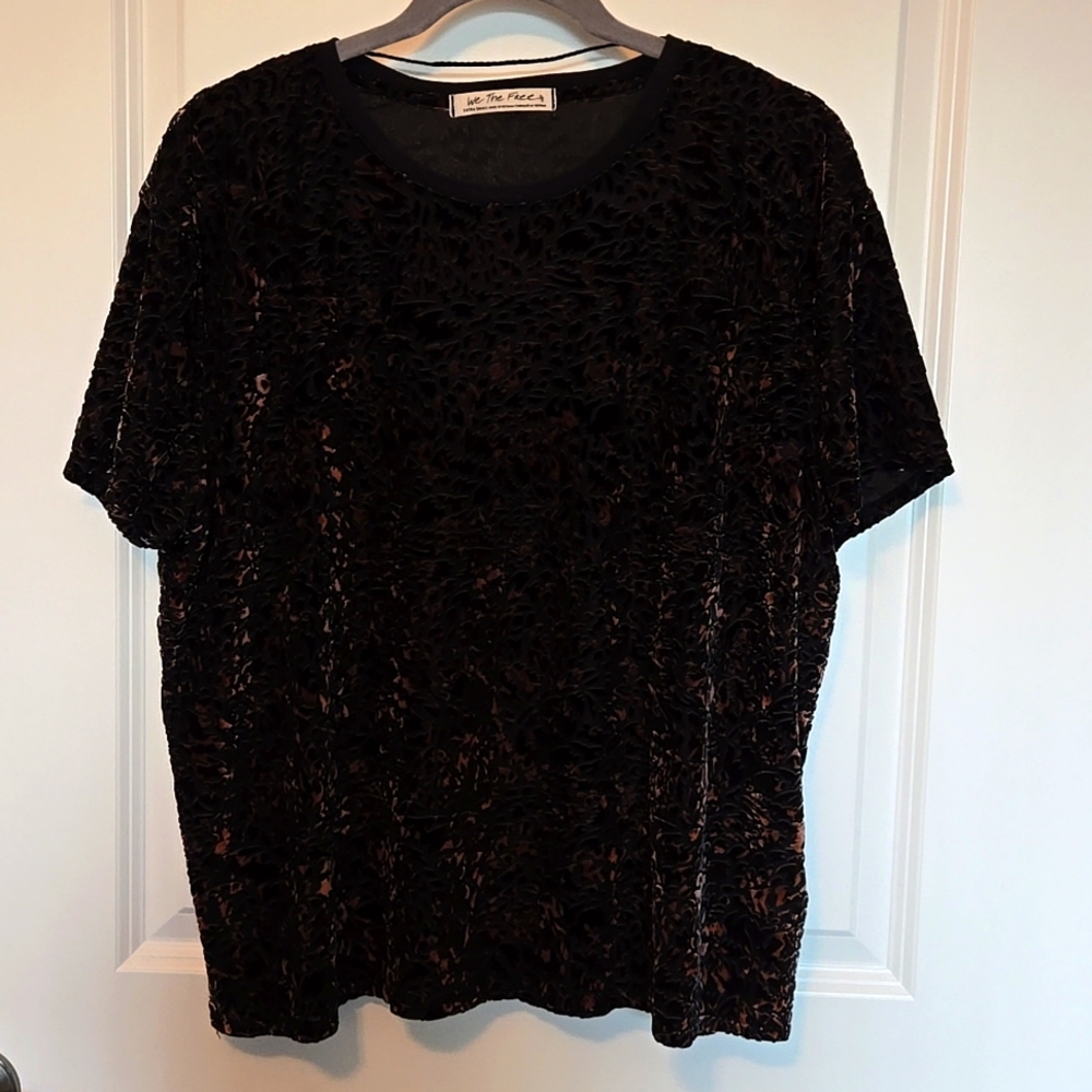 We the Free Teddy Burnt Out Velvet Tee in Black and Brown Sz XS